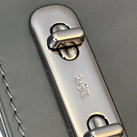 NWT Coach Swagger Shoulder Bag 20 18858 - Picture 3 of 7